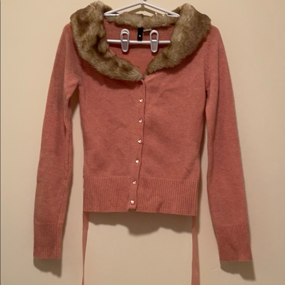 NWOT vintage style cardigan w/ removable faux fur - Picture 11 of 13